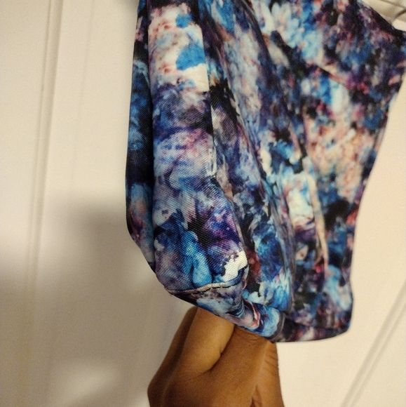 Modern Everywhere slim crossbody NWOT - Picture 3 of 4